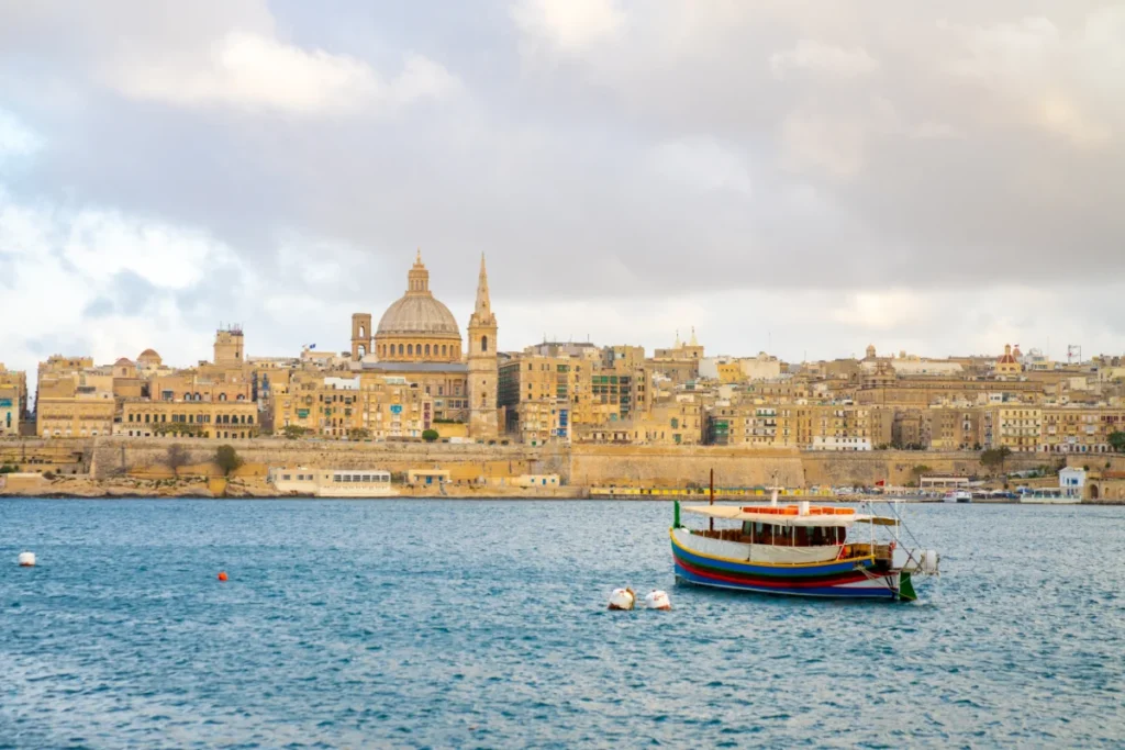 trasferirsi a malta